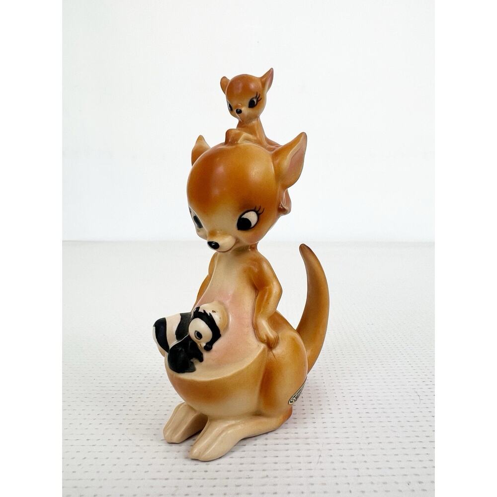Vintage Josef Originals Mama Kangaroo Little Baby Joey Skunk In Pouch Rare